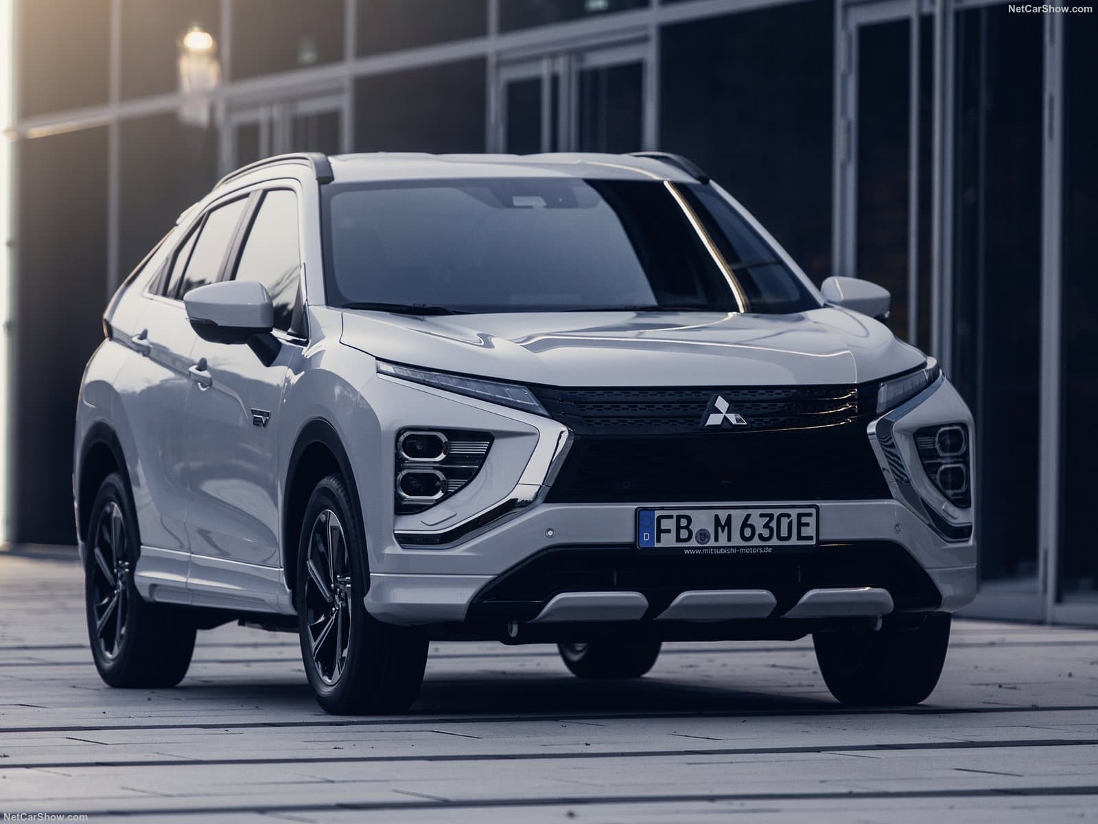 Mitsubishi Eclipse Cross PHEV 4×4