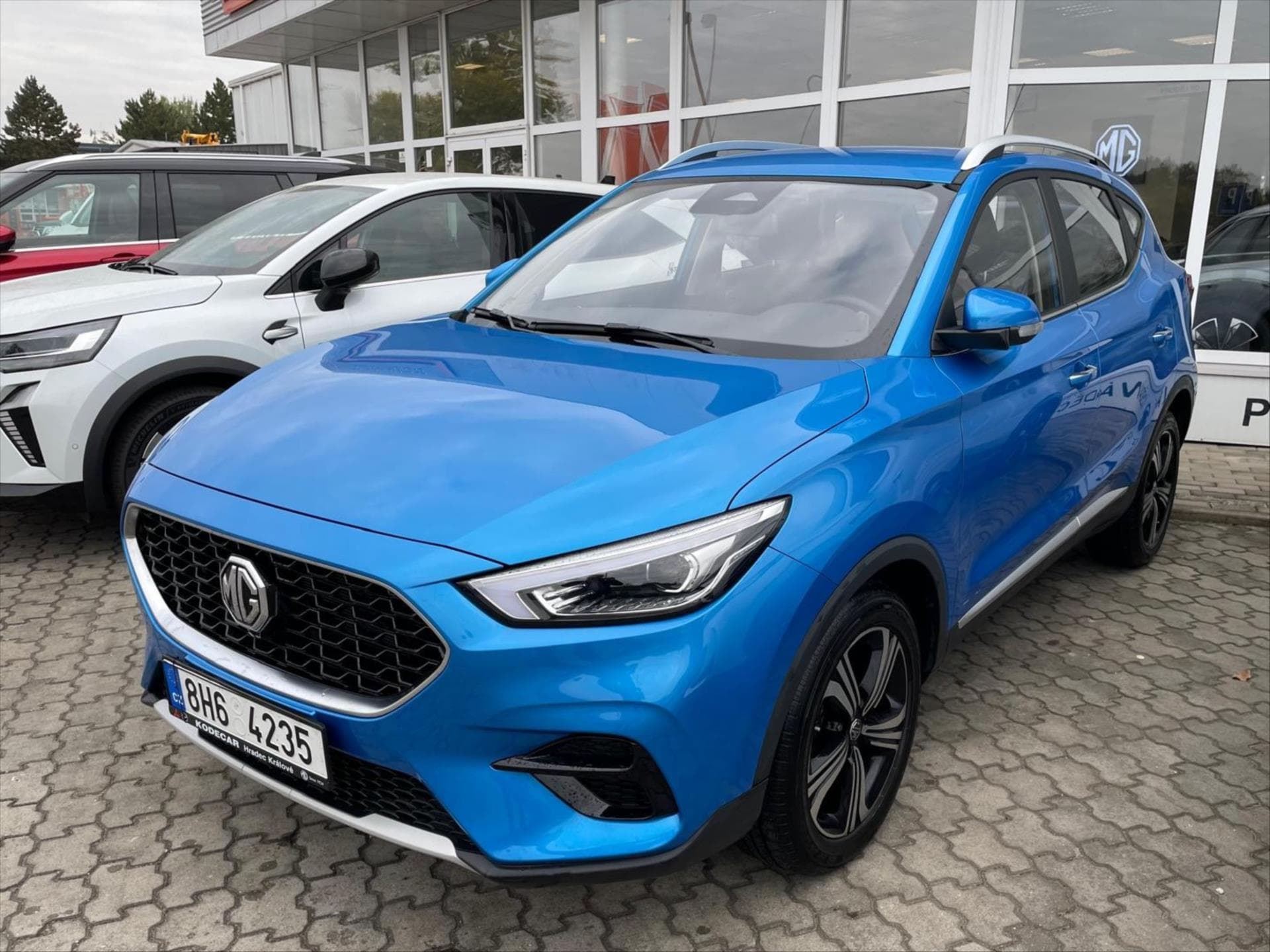 MG ZS - 3