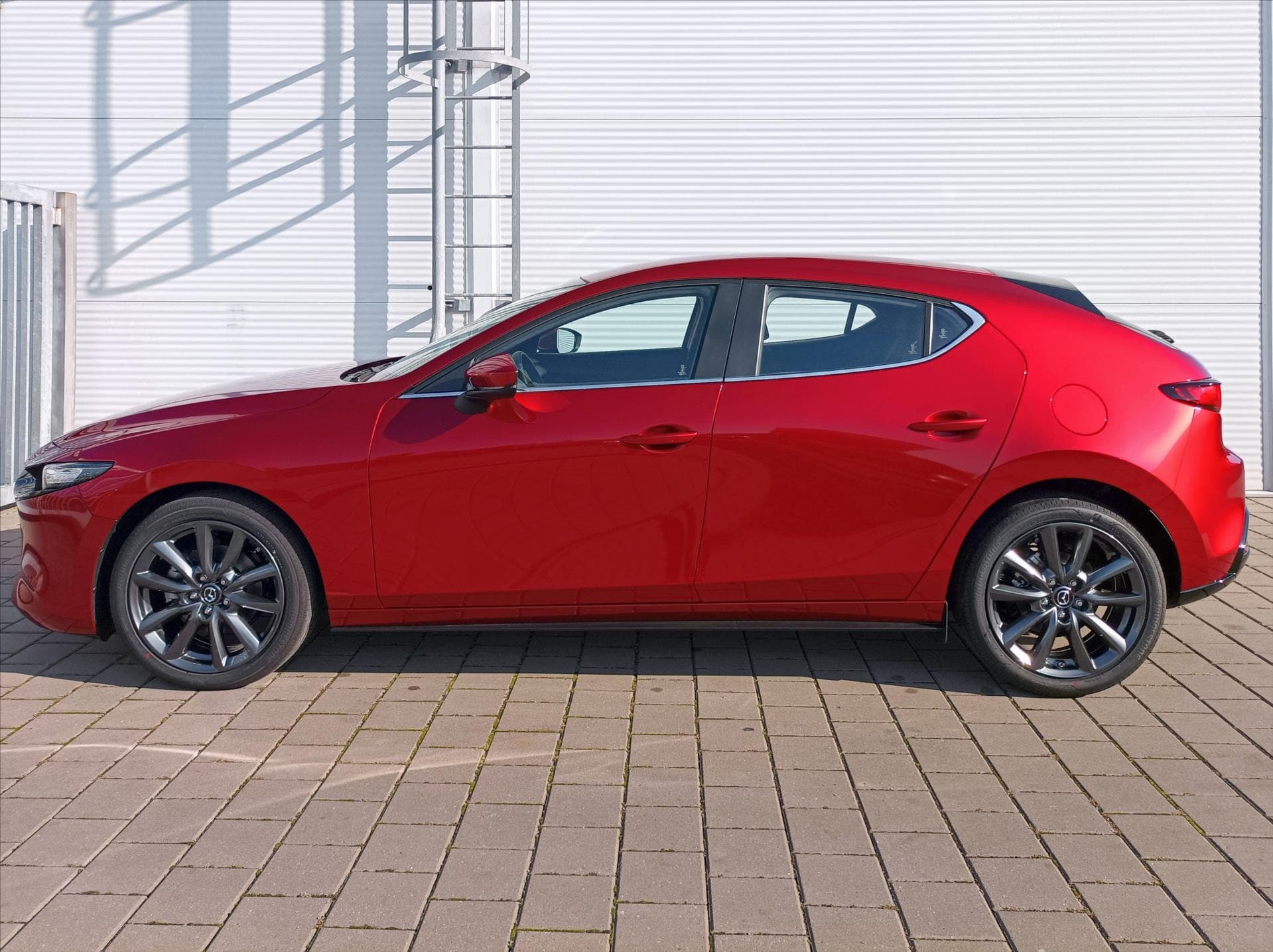 Mazda 3 - 6