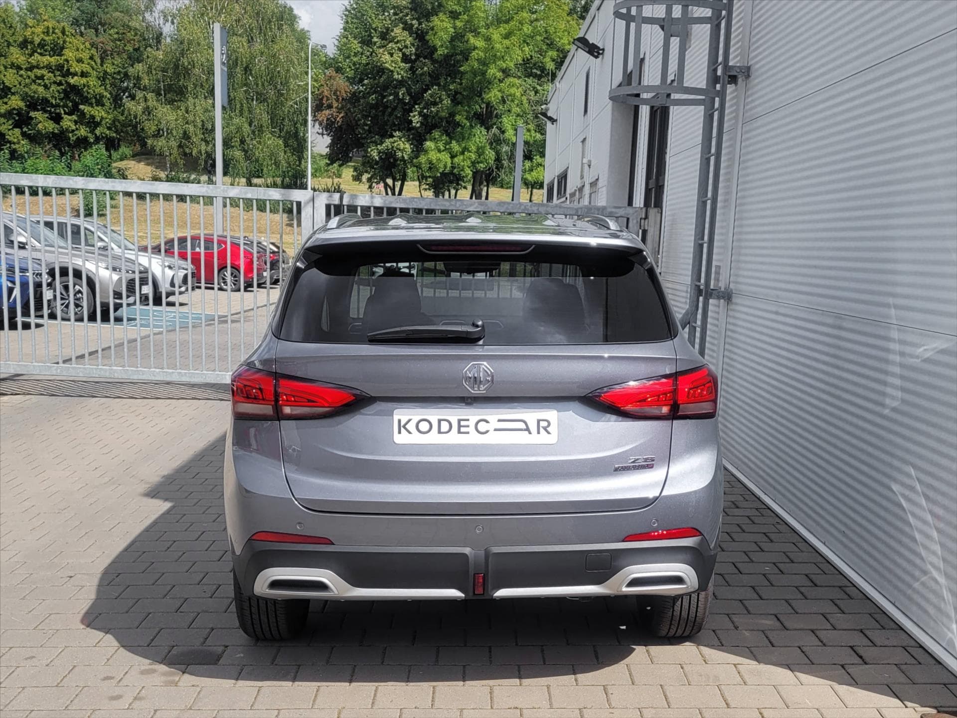MG ZS - 5