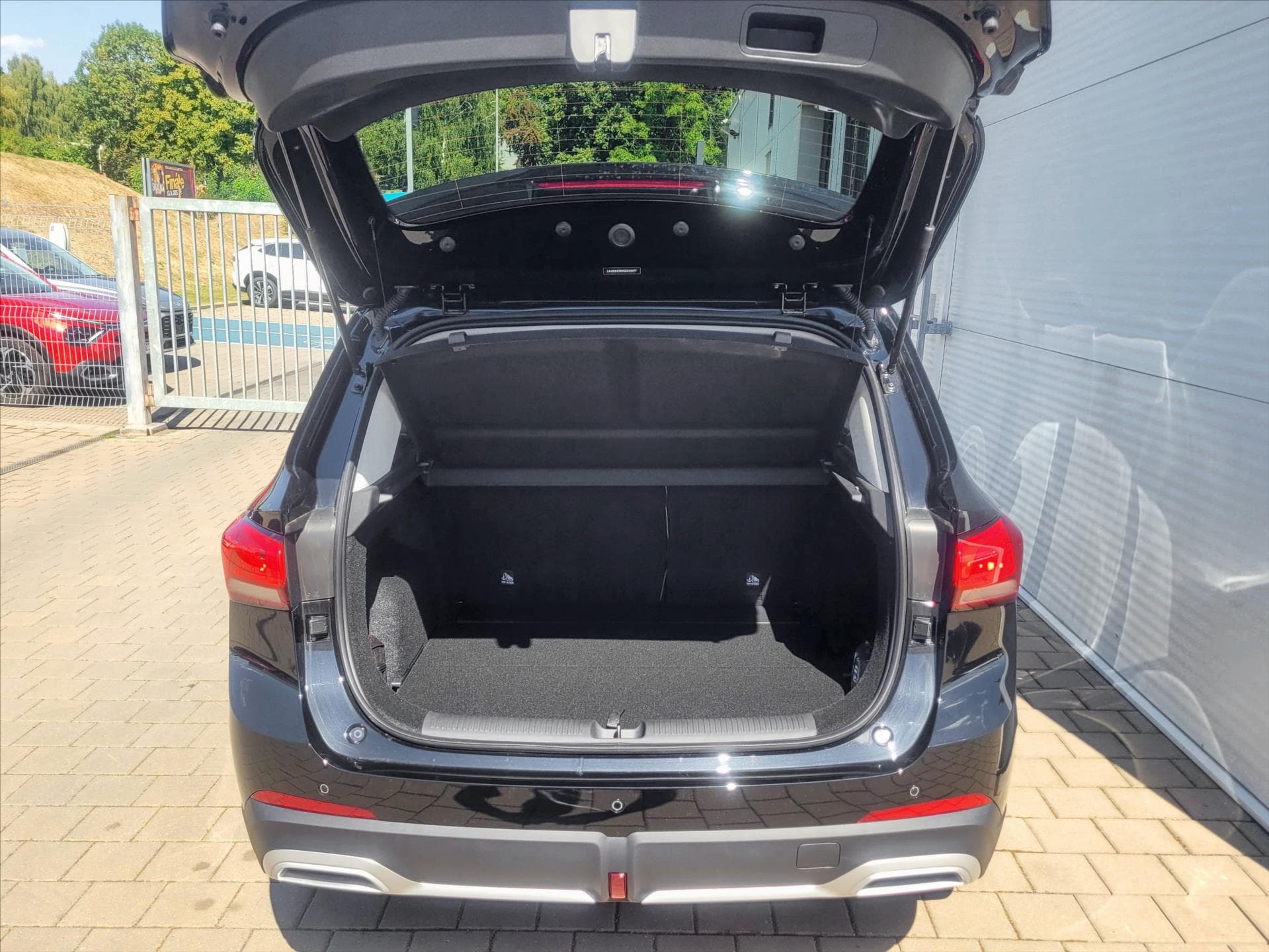 MG ZS - 7
