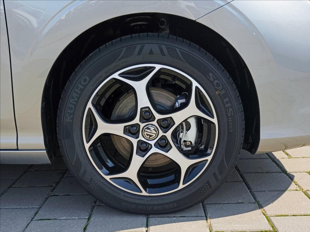MG MG3 - 12