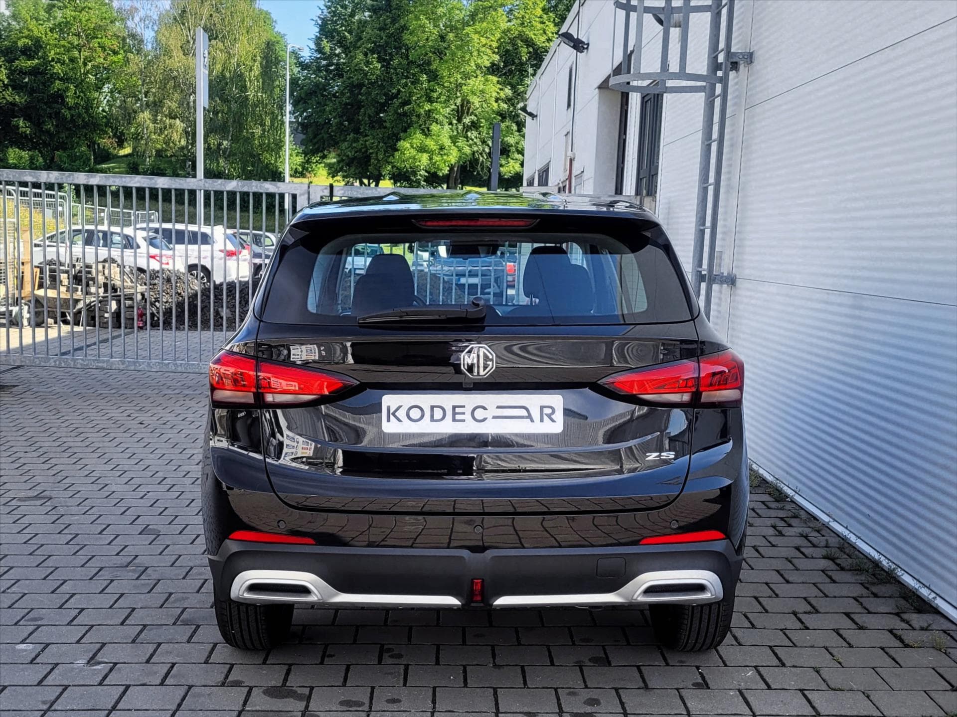 MG ZS - 5