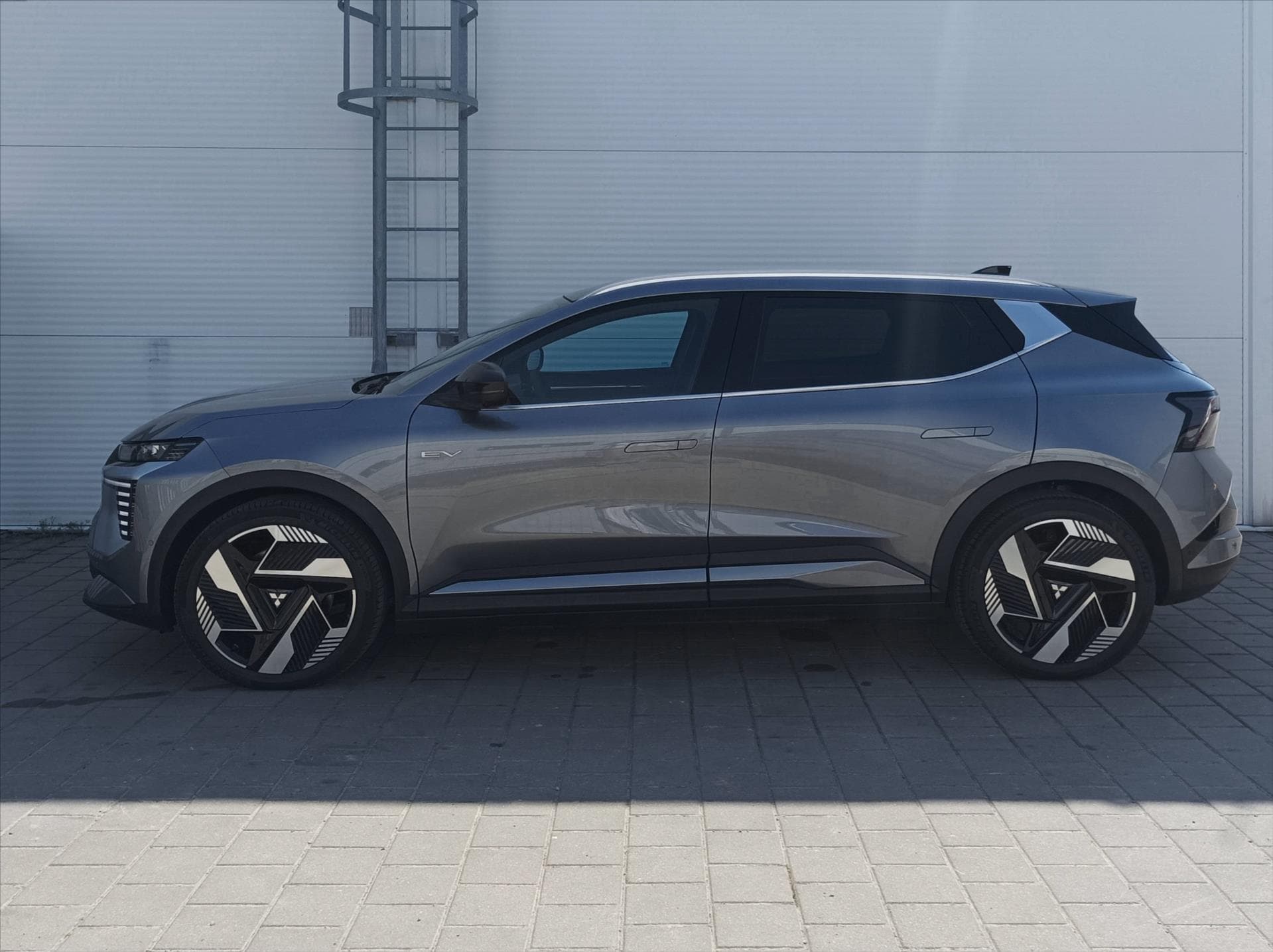 Mitsubishi Eclipse Cross - 6