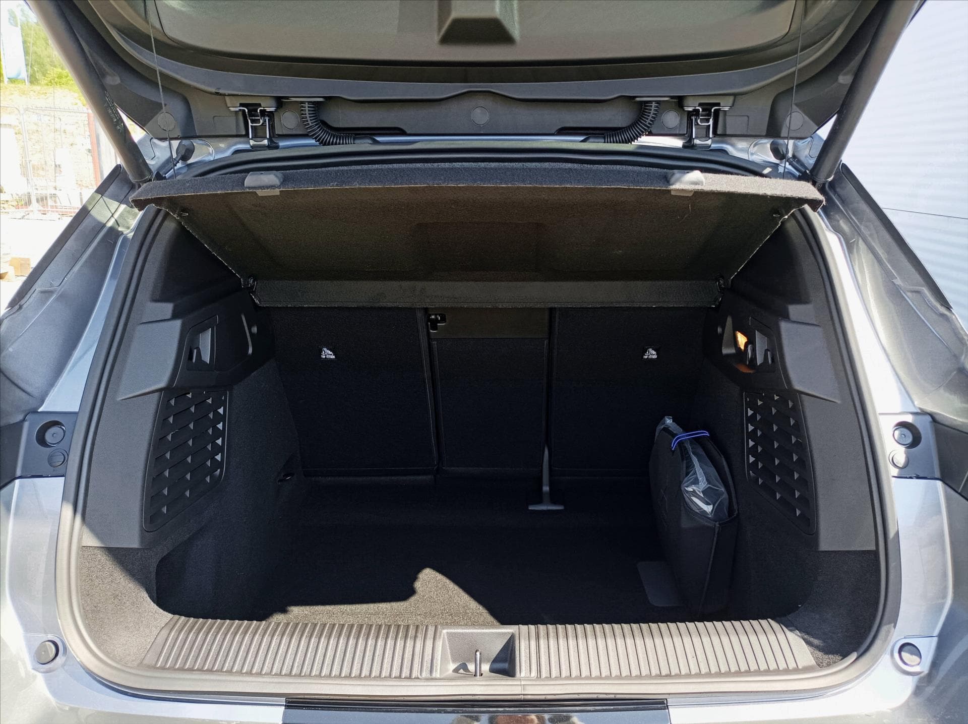 Mitsubishi Eclipse Cross - 7