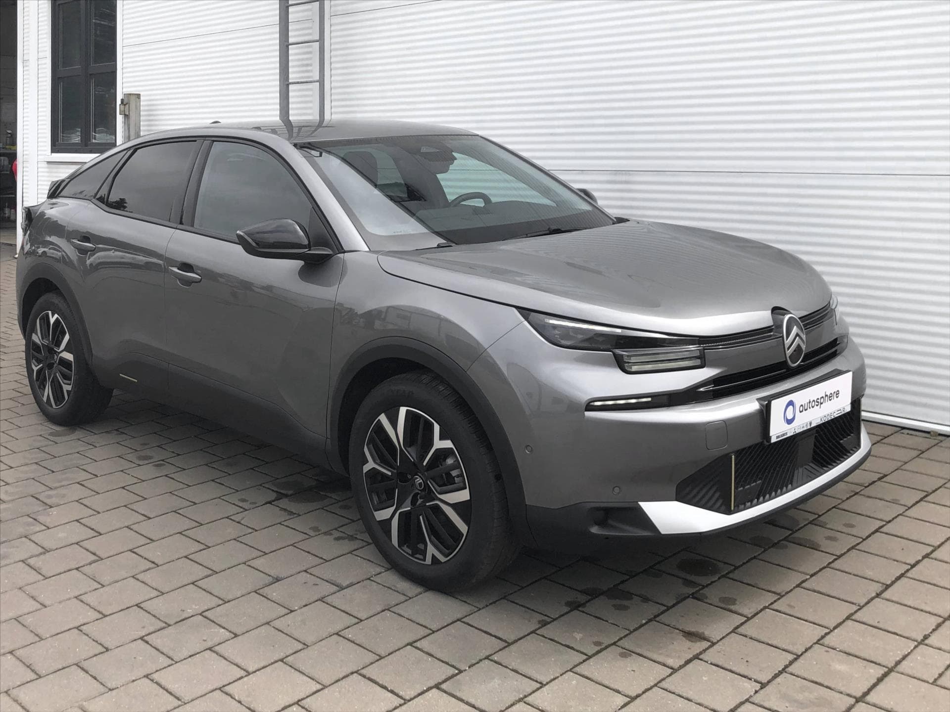 Citroën C4 preview 1