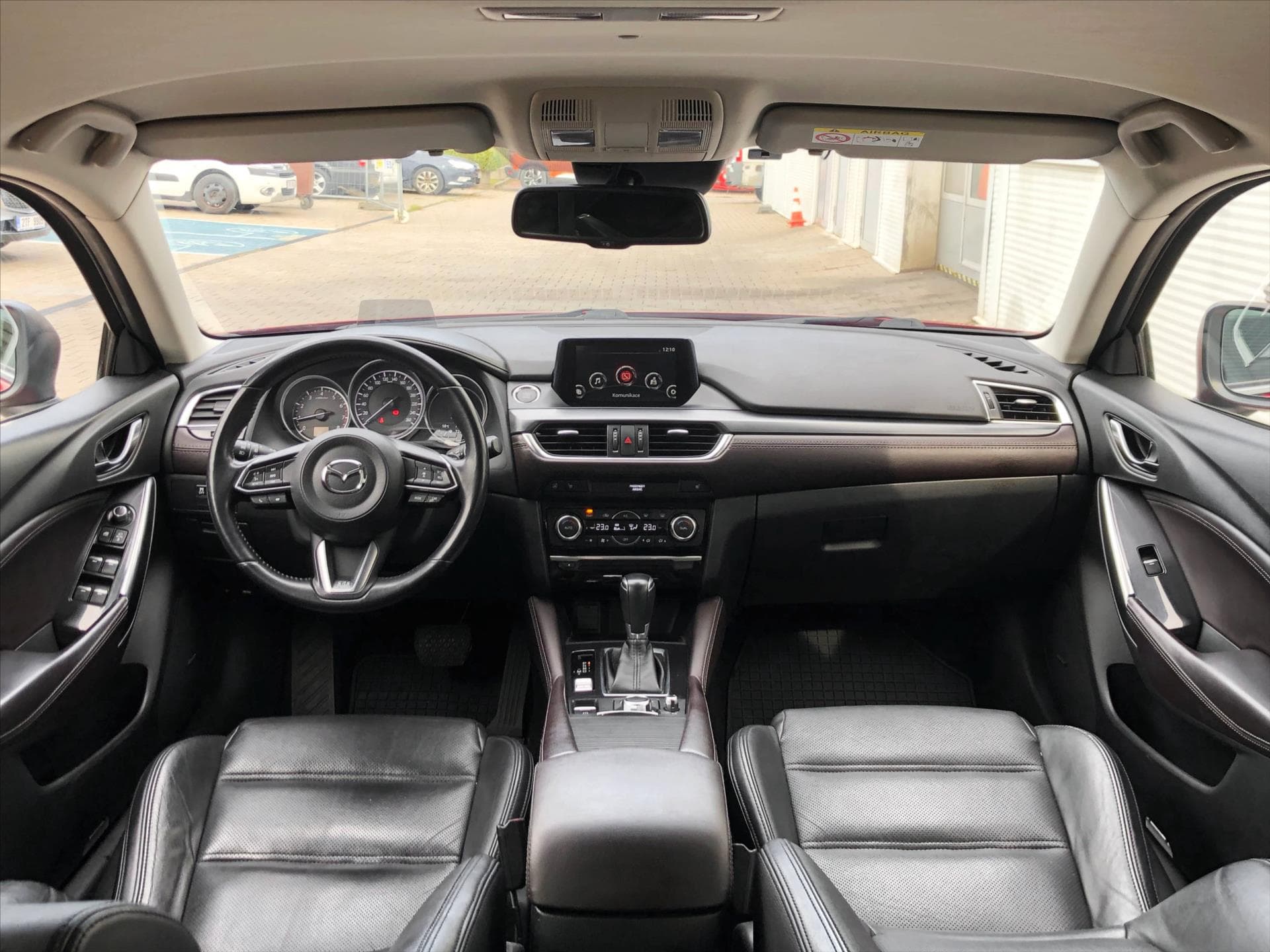 Mazda 6 - 8