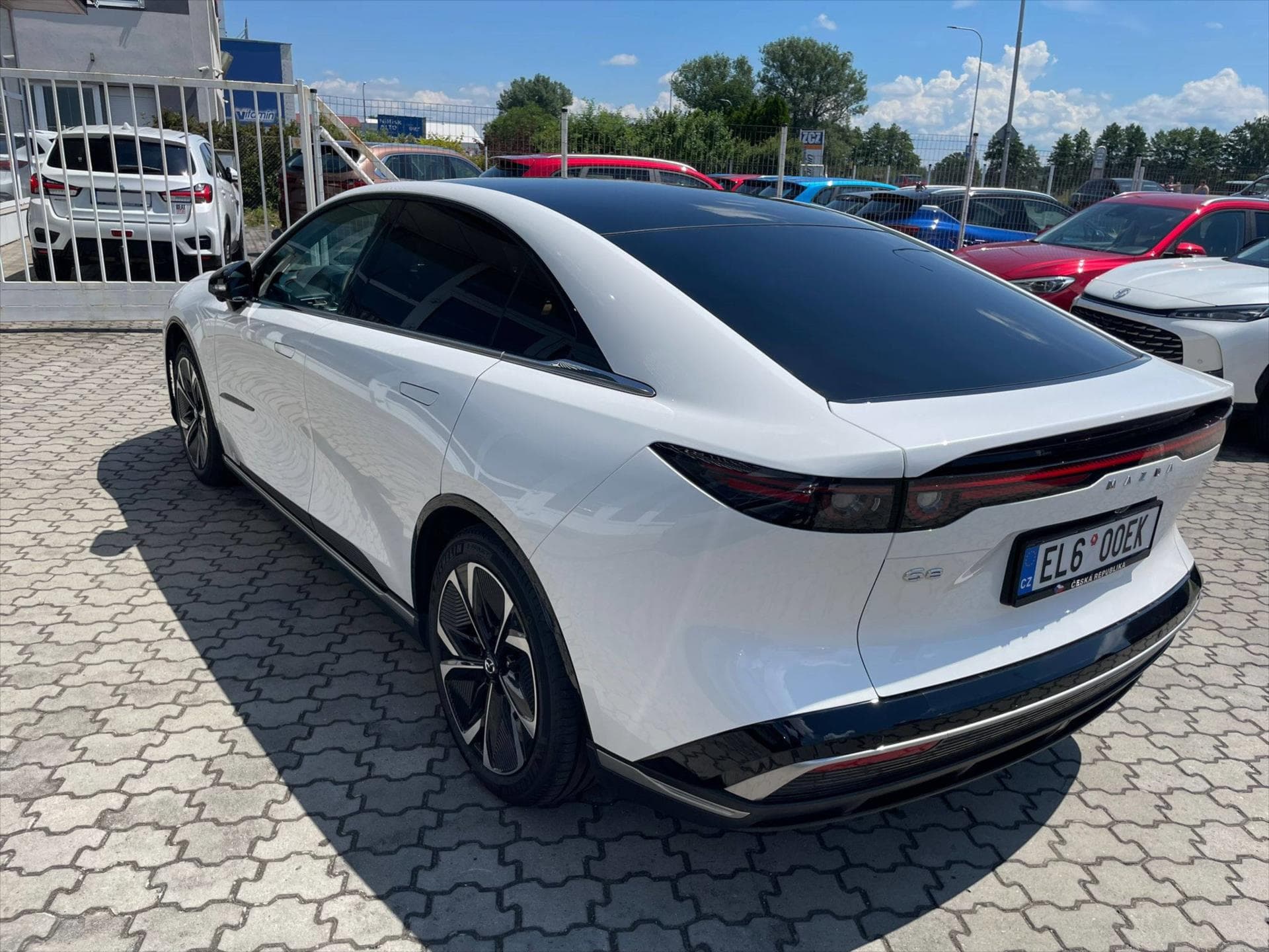 Mazda 6e - 4