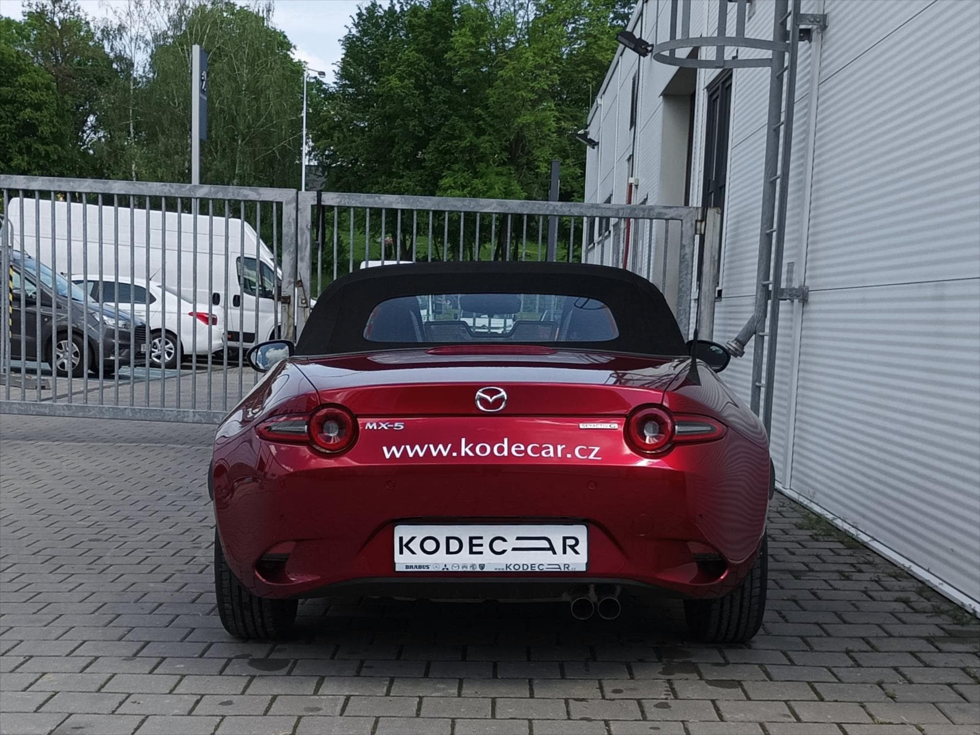 Mazda MX-5 - 10