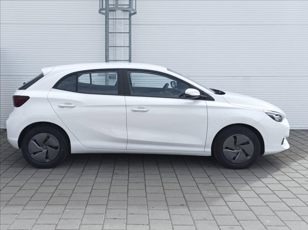 MG MG3 - 3
