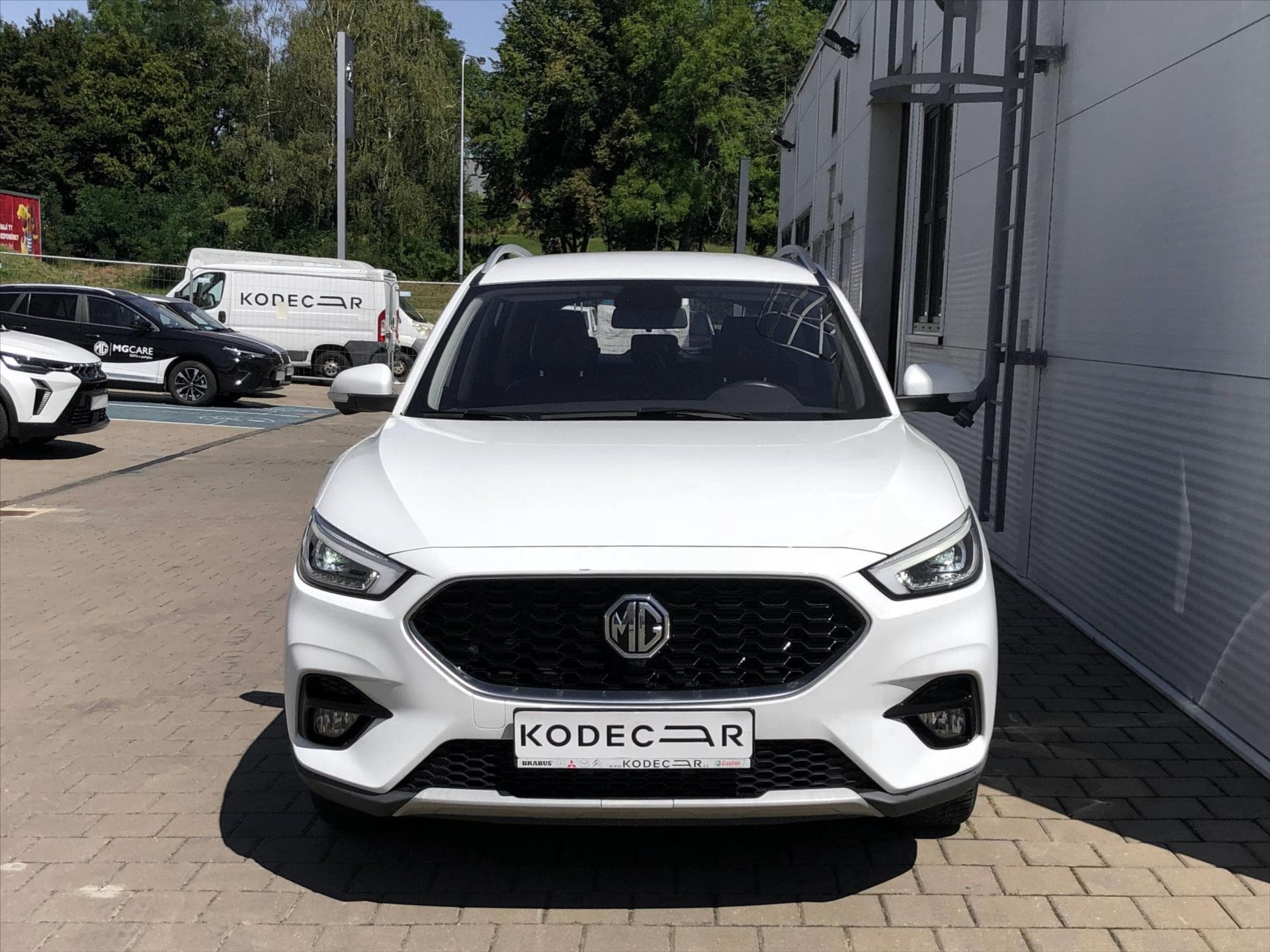MG ZS - 2