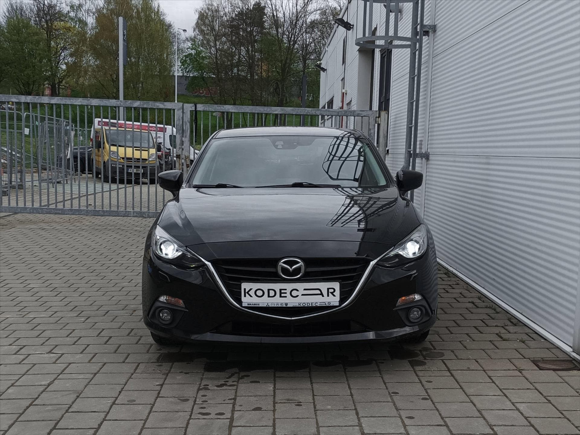 Mazda 3 - 2