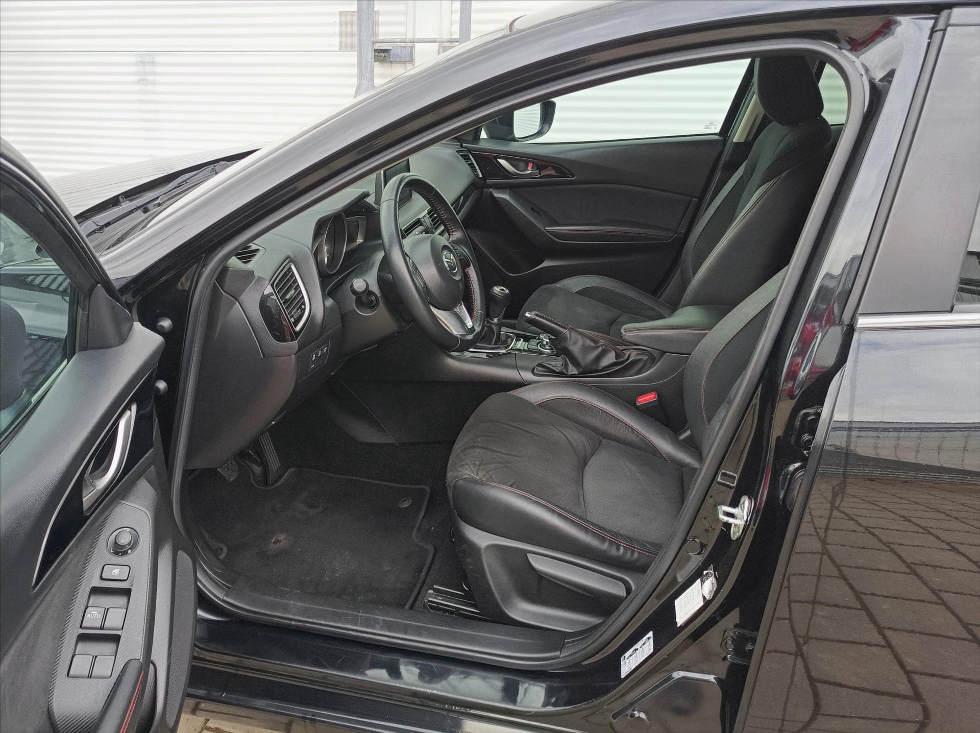 Mazda 3 - 11