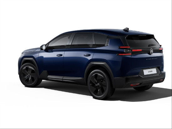 Nový vůz Citroën C5 Aircross 1,2 Hybrid 145k Automatic PLUS modrá metalíza hybridní - benzin Automatická