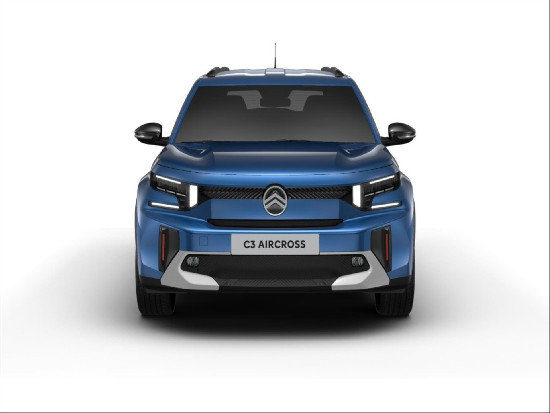 Nový vůz Citroën C3 Aircross 1,2 Turbo 100k Manual PLUS modrá metalíza Benzín Manuální