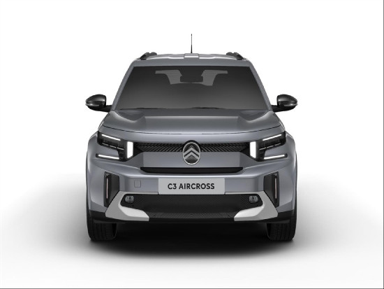 Nový vůz Citroën C3 Aircross 1,2 Turbo PLUS 100k Manual šedá metalíza Benzín Manuální