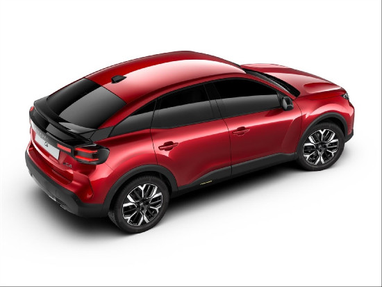 Nový vůz Citroën C4 1,2 Petrol 130k Automatic MAX červená metalíza Benzín Automatická