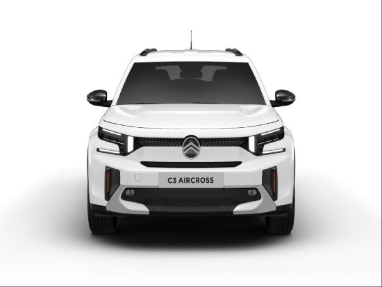 Nový vůz Citroën C3 Aircross 1,2 PT 100k S&S 6MAN  PLUS bílá Benzín Manuální
