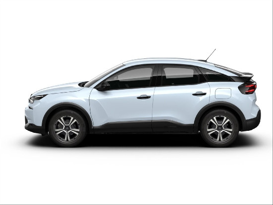 Nový vůz Citroën C4 1,2 PT 110k S&S 6AT  YOU bílá metalíza hybridní - benzin Automatická