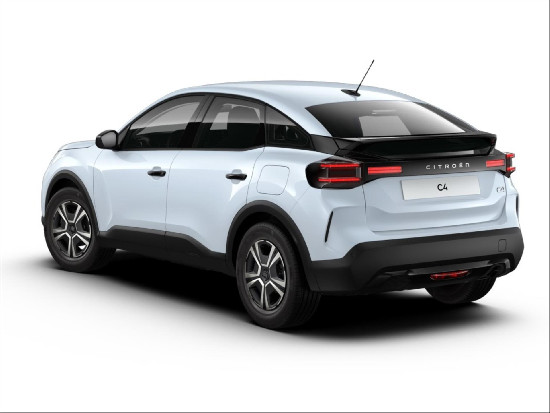 Nový vůz Citroën C4 1,2 PT 110k S&S 6AT  YOU bílá metalíza hybridní - benzin Automatická