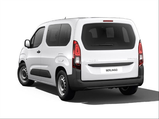 Nový vůz Citroën Berlingo 1,5 PT 110k S&S 6MAN  M1 YOU PROFI bílá Benzín Manuální