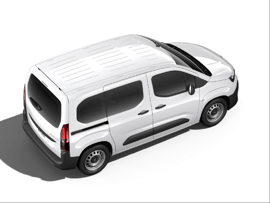 Nový vůz Citroën Berlingo 1,5 PT 110k S&S 6MAN  M1 YOU PROFI bílá Benzín Manuální