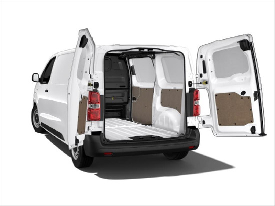 Nový vůz Citroën Jumpy 1,5 BHDi 120 S&S 6MAN  Furgon L2 bílá Nafta Manuální