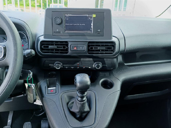 Nový vůz Citroën Berlingo 1,5 BHDi 100k S&S 6MAN  Van L1 650kg bílá Nafta Manuální