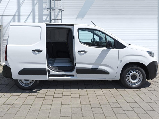 Nový vůz Citroën Berlingo 1,5 BHDi 100k S&S 6MAN  Van L1 650kg bílá Nafta Manuální