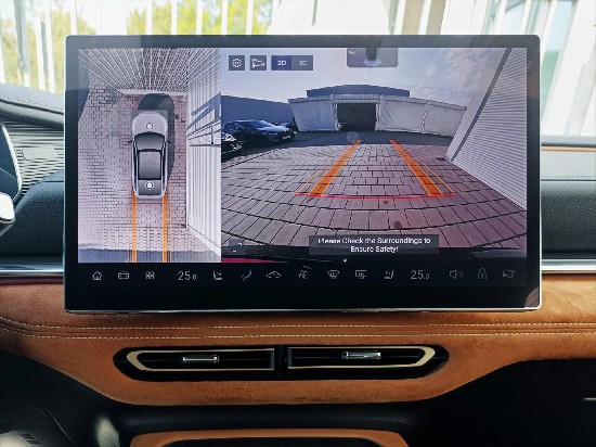 Nový vůz Mazda 6e EV Long Range 245k AT  Takumi Plus červená metalíza Elektro Automatická