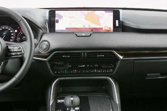 Nový vůz Mazda CX-80 3,3 e-Skyactiv D V6 8AT AWD 254k  Homura červená metalíza Nafta Automatická