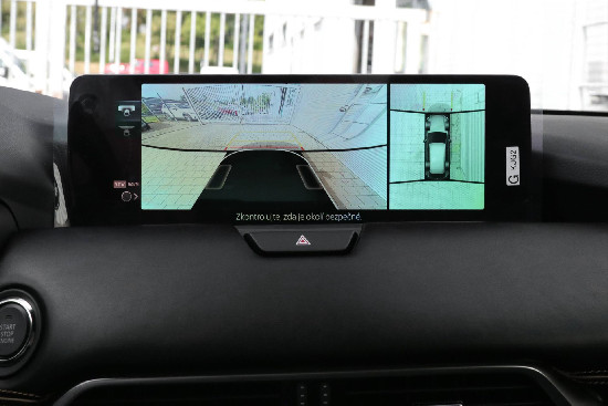 Nový vůz Mazda CX-80 3,3 e-Skyactiv D V6 8AT AWD 254k  Homura červená metalíza Nafta Automatická