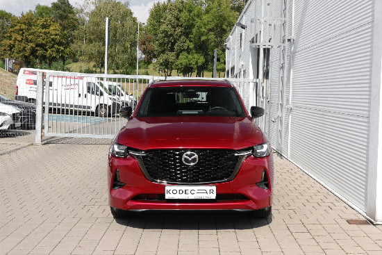 Nový vůz Mazda CX-80 3,3 e-Skyactiv D V6 8AT AWD 254k  Homura červená metalíza Nafta Automatická