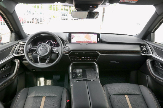 Nový vůz Mazda CX-80 3,3 Homura D254k 8AT4x4 červená metalíza Nafta Automatická