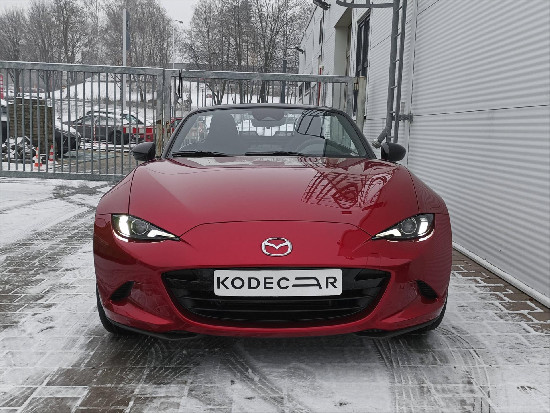 Nový vůz Mazda MX-5 1,5 Skyactiv-G 132k 6MAN 4x2  Prime-Line červená metalíza Benzín Manuální