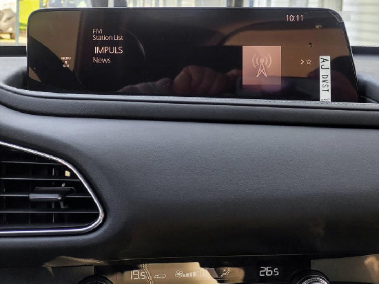 Nový vůz Mazda CX-30 2,5 e-Skyactiv G140k 6MAN 4x2  Centre-line šedá metalíza Benzín Manuální