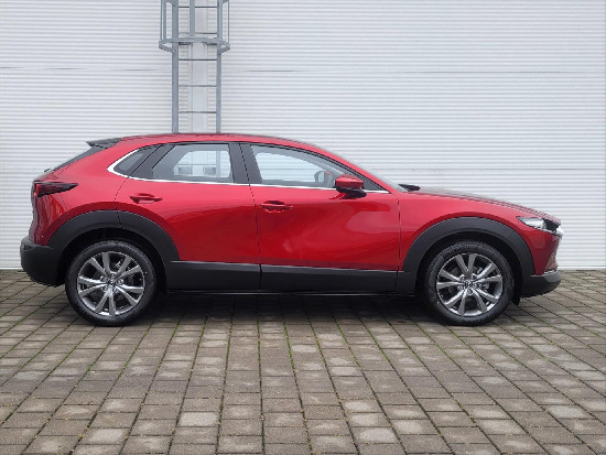 Nový vůz Mazda CX-30 2,5 e-Skyactiv G140k 6MAN 4x2  Centre-line červená metalíza Benzín Manuální