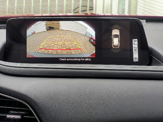 Nový vůz Mazda CX-30 2,5 e-Skyactiv G140k 6MAN 4x2  Centre-line červená metalíza Benzín Manuální