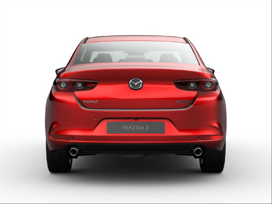 Nový vůz Mazda 3 2,5 e-Skyactiv G140k 6MAN 4x2  SDN Centre-Line červená metalíza Benzín Manuální
