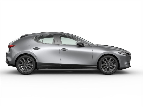 Nový vůz Mazda 3 2,5 e-Skyactiv G140k 6AT 4x2  HB Centre-Line šedá metalíza Benzín Automatická