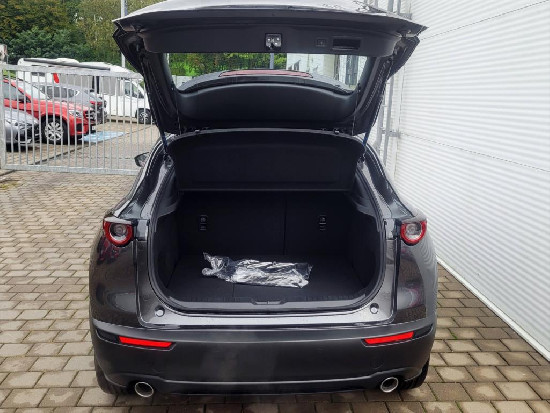 Nový vůz Mazda CX-30 2,5 Centre-line G140k 6AT šedá metalíza Benzín Automatická