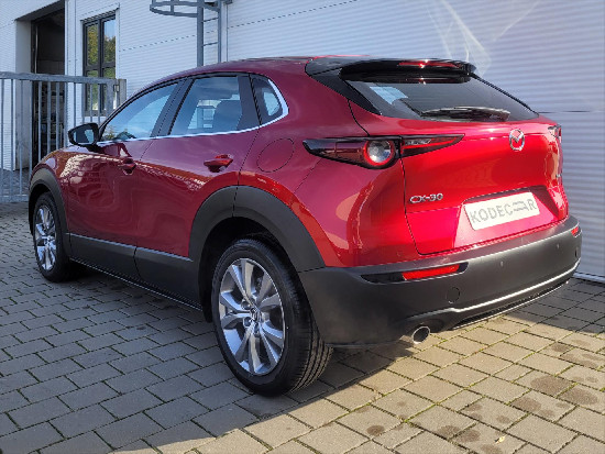 Nový vůz Mazda CX-30 2,5 e-Skyactiv G140k 6MAN 4x2  Centre-line červená metalíza Benzín Manuální