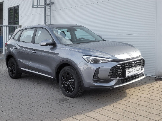 Nový vůz MG ZS 1,5 Excite 116k 5MAN světle šedá metalíza Benzín Manuální
