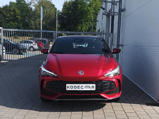 Nový vůz MG MG3 1,5 Emotion Hybrid+ 195k AT 4x2 100kW+75kW červená metalíza hybridní - benzin Automatická