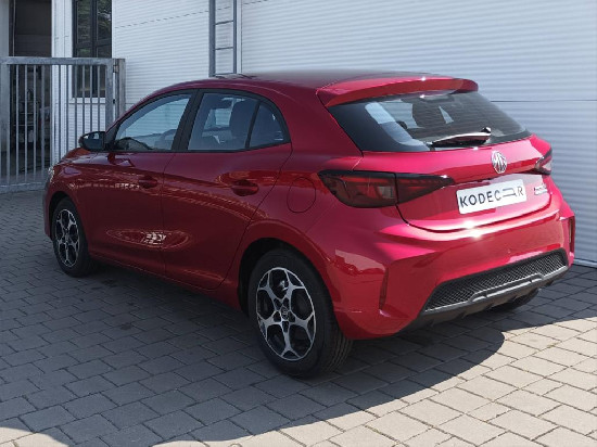 Nový vůz MG MG3 1,5 Hybrid+ 195k AT 4x2 100kW+75kW Emotion červená metalíza hybridní - benzin Automatická