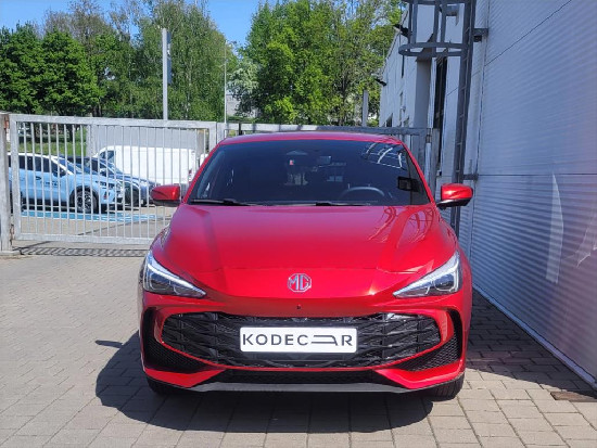 Nový vůz MG MG3 1,5 Exclusive Hybrid+ 195k AT 100kW+75kW červená metalíza hybridní - benzin Automatická