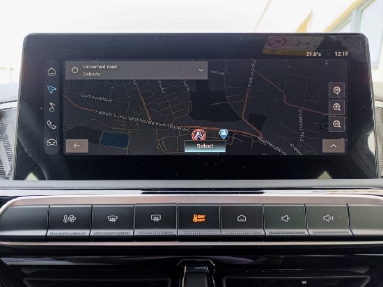 Nový vůz MG MG3 1,5 Hybrid+ 195k AT 4x2 100kW+75kW Exclusive černá metalíza hybridní - benzin Automatická