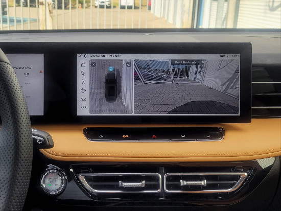 Nový vůz MG HS 1,5 TGI 6MAN 170k  Exclusive červená metalíza Benzín Manuální