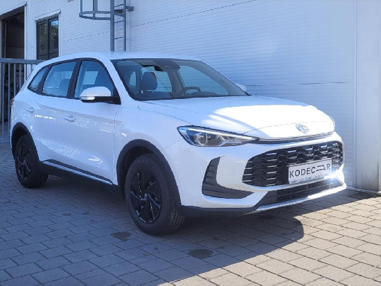 Nový vůz MG ZS 1,5 115k 5MAN 4x2  Excite bílá Benzín Manuální