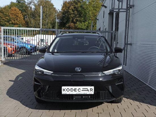 Nový vůz MG MG5 EV 156k 1AT 4x2  Excite černá metalíza Elektro Automatická